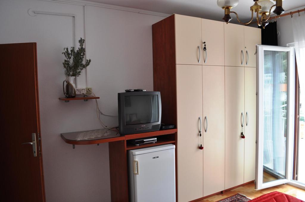Guest house & Tepsa - Centre 3*